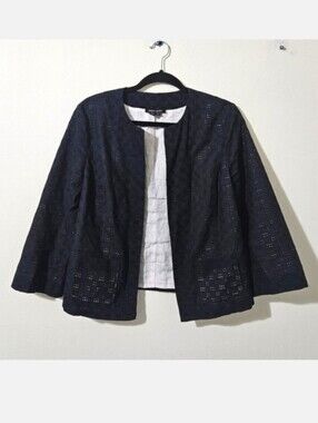 Paperwhite Eyelet Blazer